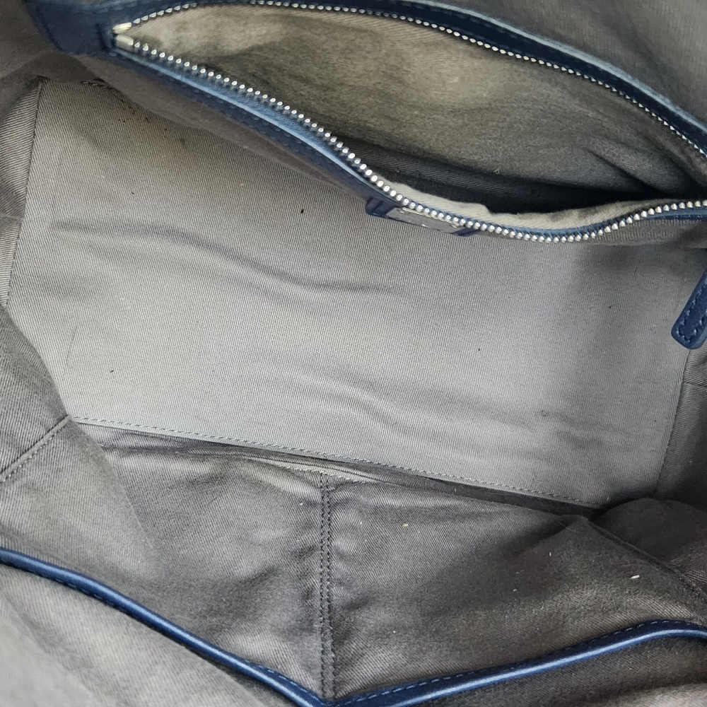 MCM Dark Blue Shoulder Bag - Picture 7 of 10